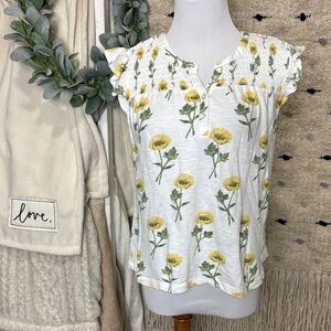 Lucky Brand Ruffled Cap Sleeve floral Blouse in White and Yellow size S